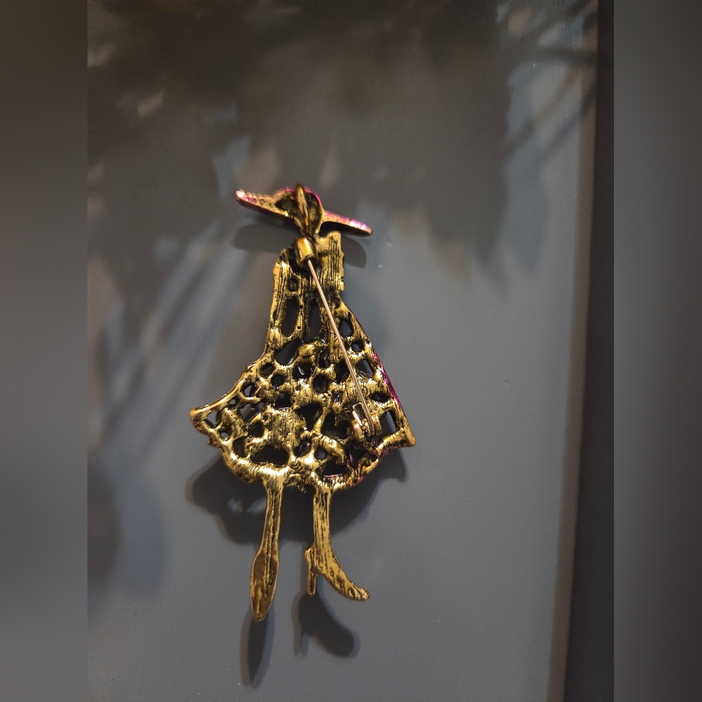Colorful Fashion Lady Brooch - Picture 3 of 3